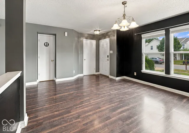 Photo 4 of Single family home for sale at 9181 W Swimming Hole Ln, Pendleton, IN 46064 | MLS# 22125769 | Listing updated on 2026-09-25