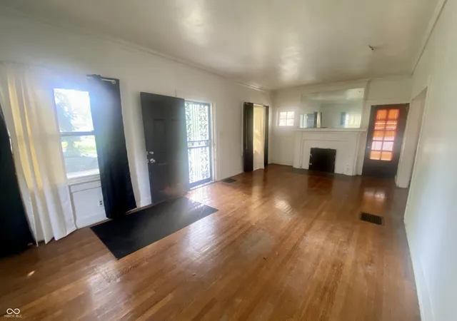 Photo 3 of Single family home for sale at 4558 Guilford Ave, Indianapolis, IN 46205 | MLS# 22125777 | Listing updated on 2026-09-30
