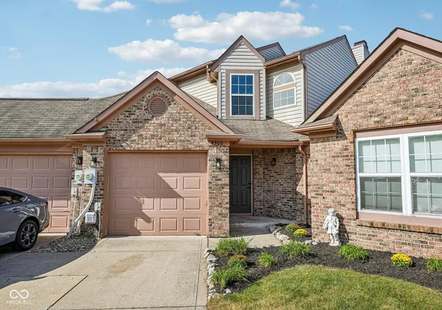 Photo 1 of Condo for sale at 4306 Victory Blvd, Indianapolis, IN 46203 | MLS# 22125793 | Listing updated on 2026-09-16