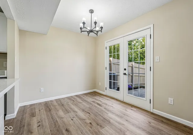 Photo 3 of Condo for sale at 4306 Victory Blvd, Indianapolis, IN 46203 | MLS# 22125793 | Listing updated on 2026-10-02