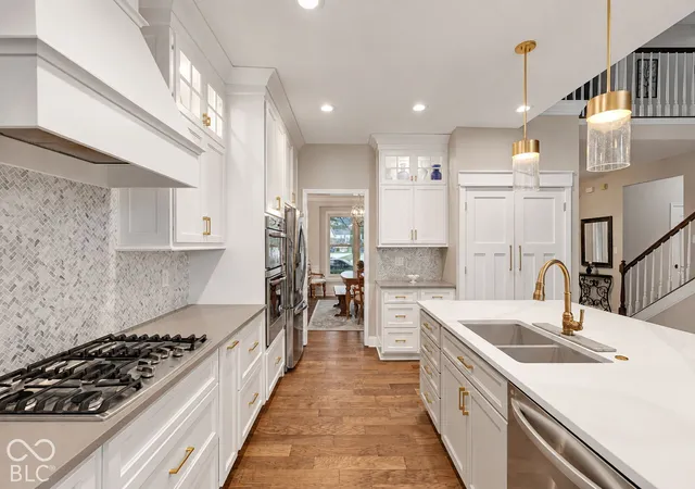 Photo 2 of Single family home for sale at 4210 Dartmoor Dr, Greenwood, IN 46143 | MLS# 22125798 | Listing updated on 2026-10-01