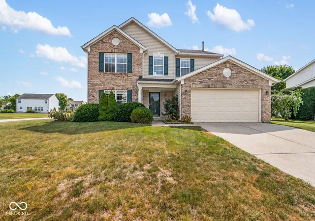 Photo 1 of Single family home for sale at 5455 Reston Dr, Plainfield, IN 46168 | MLS# 22125799 | Listing updated on 2026-09-14