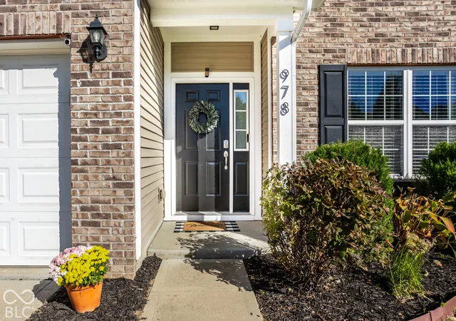 Photo 3 of Single family home for sale at 978 Denton Ct, Westfield, IN 46074 | MLS# 22125809 | Listing updated on 2026-10-09