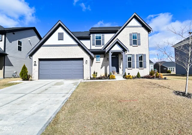 Photo 2 of Single family home for sale at 9928 Deep Royal Way, Indianapolis, IN 46239 | MLS# 22125822 | Listing updated on 2026-10-05