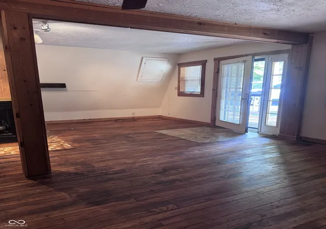 Photo 3 of Single family home for sale at 6399 Mallard, Nineveh, IN 46164 | MLS# 22125828 | Listing updated on 2026-10-05
