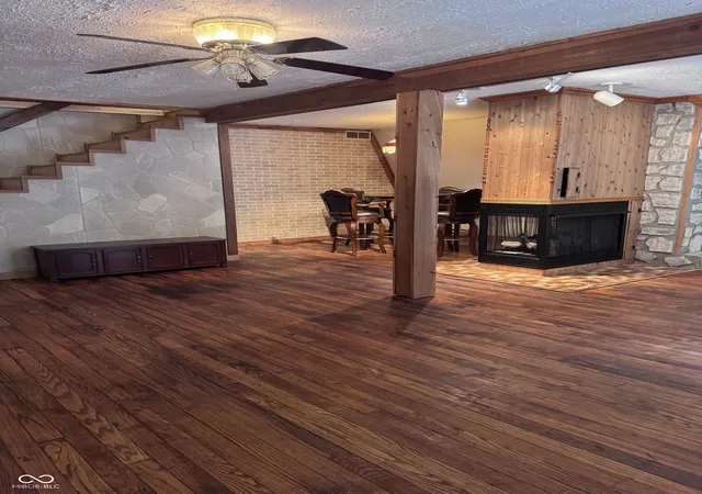 Photo 3 of Single family home for sale at 6399 Mallard, Nineveh, IN 46164 | MLS# 22125828 | Listing updated on 2026-10-05