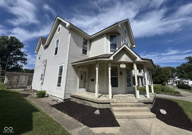 Photo 2 of Single family home for sale at 719 N Franklin St, Greensburg, IN 47240 | MLS# 22125843 | Listing updated on 2026-09-29