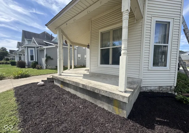 Photo 3 of Single family home for sale at 719 N Franklin St, Greensburg, IN 47240 | MLS# 22125843 | Listing updated on 2026-09-29