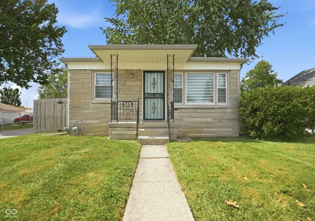 Photo 1 of Single family home for sale at 202 N 18th Avenue, Beech Grove, IN 46107 | MLS# 22125845 | Listing updated on 2026-09-19