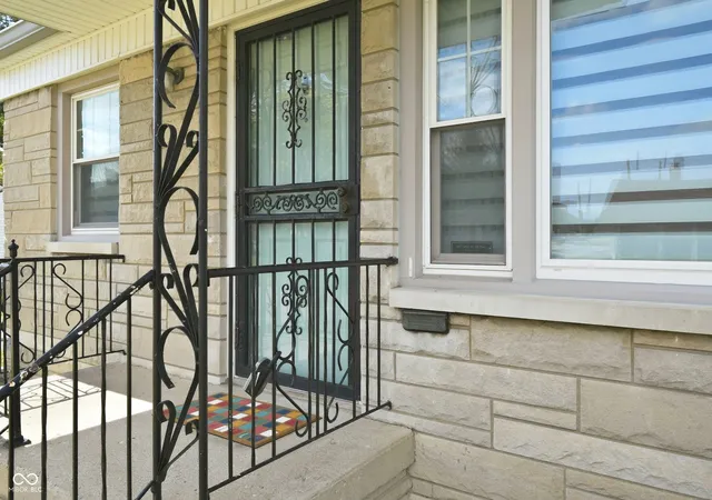 Single family home for sale at 202 N 18th Avenue, Beech Grove, IN 46107 | MLS# 22125845 | Listing updated on 2026-10-06