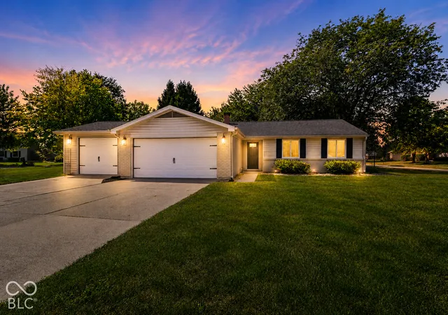 Photo 1 of Single family home for sale at 8442 Duncaster Ct, Indianapolis, IN 46256 | MLS# 22125860 | Listing updated on 2026-10-15