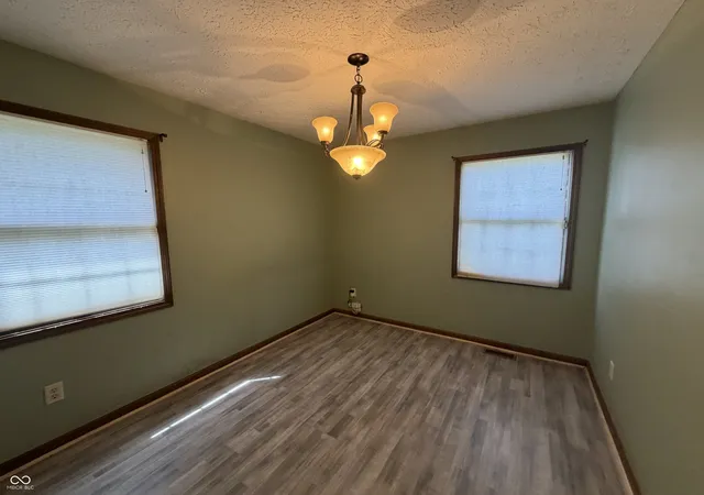 Photo 3 of Single family home for sale at 613 N Shady Ln, North Vernon, IN 47265 | MLS# 22125867 | Listing updated on 2026-09-16