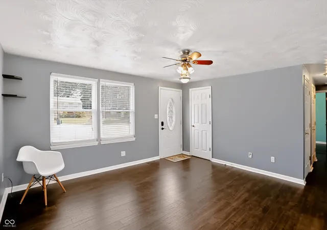 Photo 4 of Single family home for sale at 14 Rodney Ct, Beech Grove, IN 46107 | MLS# 22125870 | Listing updated on 2026-09-29
