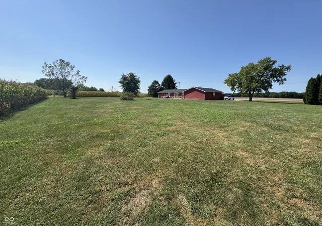 Photo 3 of Single family home for sale at 3684 S State Rd 47, Crawfordsville, IN 47933 | MLS# 22125873 | Listing updated on 2026-09-29
