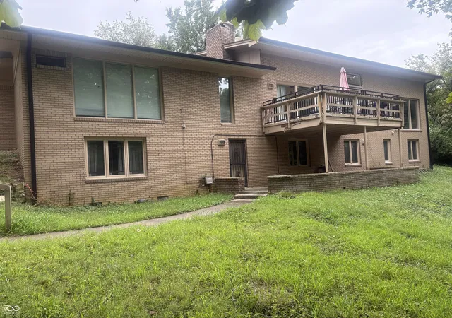 Photo 2 of Single family home for sale at 5505 Far Hl Rd, Indianapolis, IN 46226 | MLS# 22125877 | Listing updated on 2026-10-02