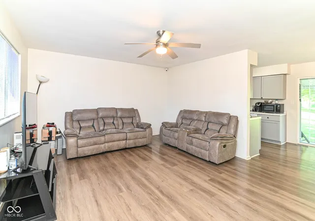 Photo 3 of Single family home for sale at 10056 E 126 Street, Fishers, IN 46038 | MLS# 22125920 | Listing updated on 2026-09-23