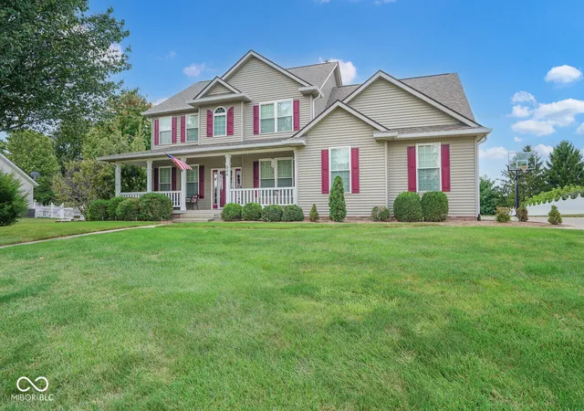 Photo 3 of Sale Pending at 504 S Meadow Song Ct, New Palestine, IN 46163 | MLS# 22125936 | Listing updated on 2026-09-21