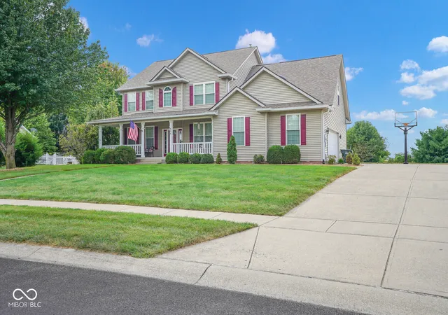 Photo 3 of Sale Pending at 504 S Meadow Song Ct, New Palestine, IN 46163 | MLS# 22125936 | Listing updated on 2026-09-21