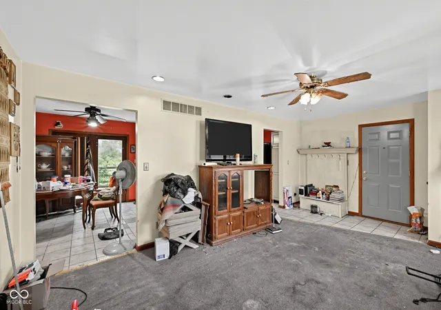 Photo 3 of Sale Pending at 8426 S 800 West, Wanatah, IN 46390 | MLS# 22125945 | Listing updated on 2026-09-22