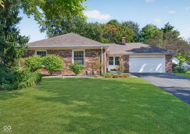 Photo 2 of Sale Pending at 13344 Nottingham Rd, Fishers, IN 46038 | MLS# 22125957 | Listing updated on 2026-09-21