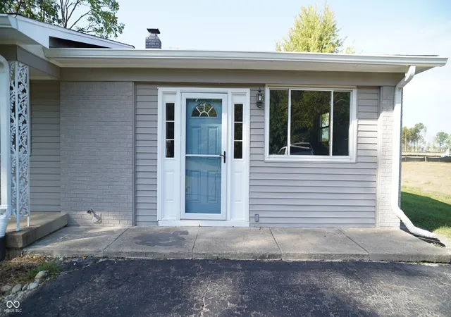 Photo 3 of Sale Pending at 16122 Southeastern Pkwy, Fortville, IN 46040 | MLS# 22125965 | Listing updated on 2026-09-25