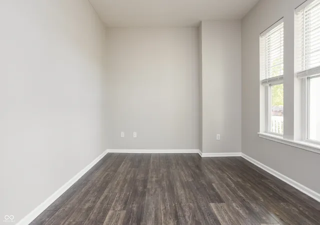 Photo 4 of Sale Pending at 5937 Aldridge Dr, Whitestown, IN 46075 | MLS# 22125971 | Listing updated on 2026-09-29