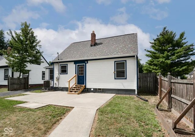 Photo 2 of Single family home for sale at 1935 N Centennial St, Indianapolis, IN 46222 | MLS# 22125972 | Listing updated on 2026-09-25