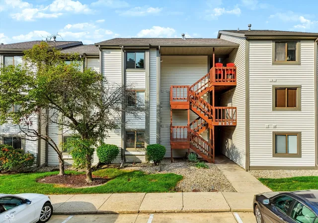 Condo for sale at 8158 Shorewalk Dr #A, Indianapolis, IN 46236 | MLS# 22125979