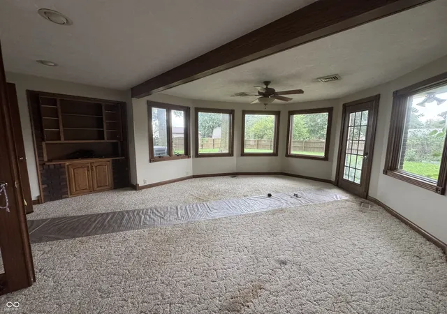Photo 3 of Sale Pending at 244 W 900 North, Alexandria, IN 46001 | MLS# 22126021 | Listing updated on 2026-09-25