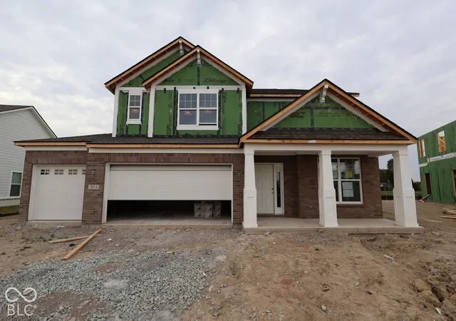 Photo 2 of Single family home for sale at 9914 Glad Grist Dr, Mc Cordsville, IN 46055 | MLS# 22126043 | Listing updated on 2026-10-09