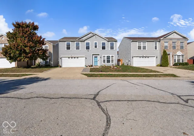 Photo 1 of Single family home for sale at 10920 Zimmerman Ln, Indianapolis, IN 46231 | MLS# 22126044 | Listing updated on 2026-10-27