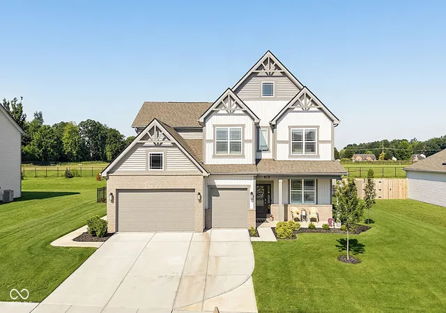 Photo 1 of Single family home for sale at 2282 Oakmont Dr, Plainfield, IN 46168 | MLS# 22126081 | Listing updated on 2026-09-23