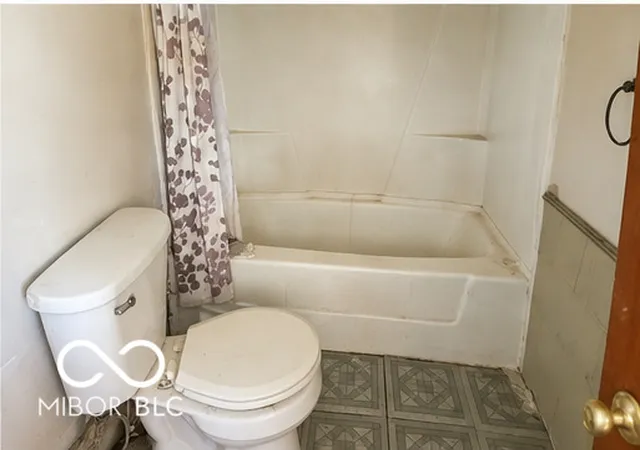 Photo 3 of Sale Pending at 6 Putnam, Fillmore, IN 46128 | MLS# 22126096 | Listing updated on 2026-09-28