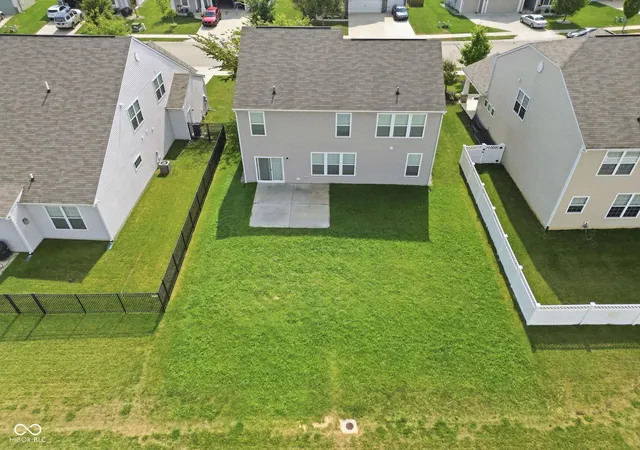 Photo 3 of Single family home for sale at 6660 Harvest Moon Ln, Whitestown, IN 46075 | MLS# 22126100 | Listing updated on 2026-10-02