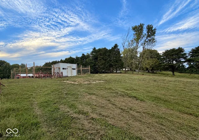 Photo 3 of Single family home for sale at 758 N Leitzman Rd, Paragon, IN 46166 | MLS# 22126107 | Listing updated on 2026-10-03