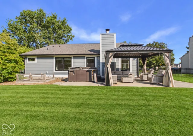 Photo 4 of Single family home for sale at 8801 Harrison Pkwy, Fishers, IN 46038 | MLS# 22126135 | Listing updated on 2026-10-07