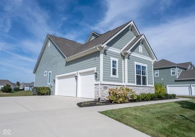 Photo 3 of Single family home for sale at 18180 Birdview Ct, Westfield, IN 46074 | MLS# 22126143 | Listing updated on 2026-09-23