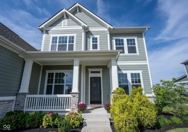 Photo 4 of Single family home for sale at 18180 Birdview Ct, Westfield, IN 46074 | MLS# 22126143 | Listing updated on 2026-09-23