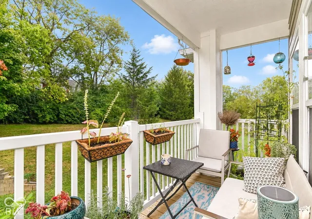 Photo 2 of Condo for sale at 9762 Herring Gull Dr, Carmel, IN 46280 | MLS# 22126153 | Listing updated on 2026-09-24