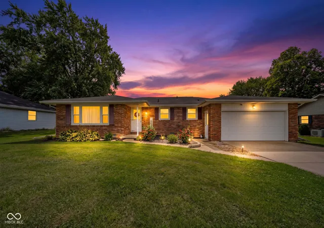 Photo 1 of Single family home for sale at 1375 E 240 North, Anderson, IN 46012 | MLS# 22126160 | Listing updated on 2026-09-22