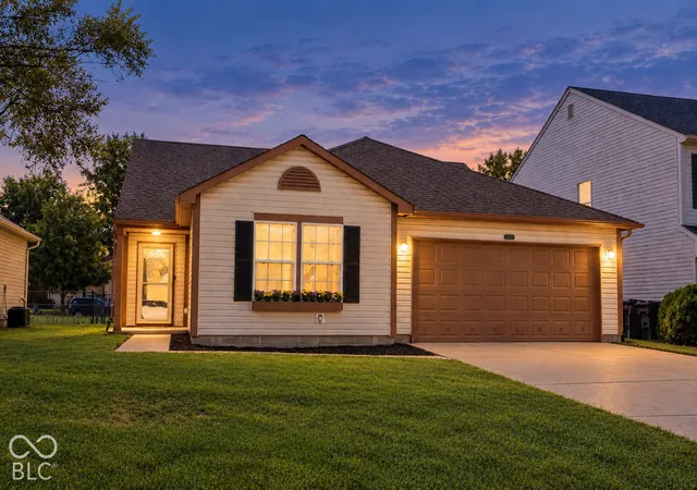 Photo 2 of Single family home for sale at 10833 Tealpoint Dr, Indianapolis, IN 46229 | MLS# 22126162 | Listing updated on 2026-10-09