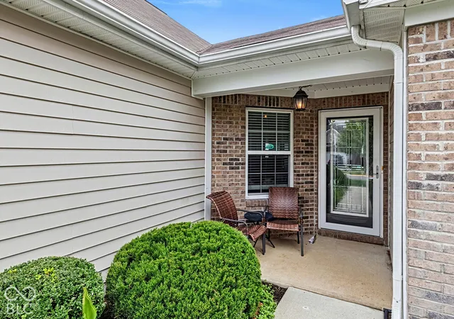 Photo 1 of Single family home for sale at 6656 W Deer Hl Dr, Mc Cordsville, IN 46055 | MLS# 22126174 | Listing updated on 2026-09-25