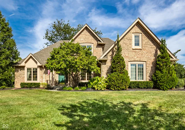 Photo 1 of Single family home for sale at 10415 Woods Edge Dr, Fishers, IN 46037 | MLS# 22126179 | Listing updated on 2026-09-29