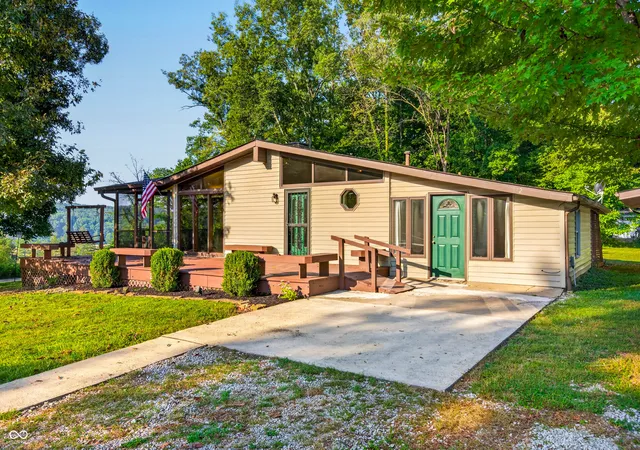 Single family home for sale at 242 Tuck A Way Ridge Dr, Nashville, IN 47448 | MLS# 22126189