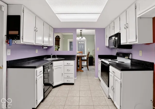 Photo 4 of Condo for sale at 7670 Eagle Valley Pass, Indianapolis, IN 46214 | MLS# 22126206 | Listing updated on 2026-09-28