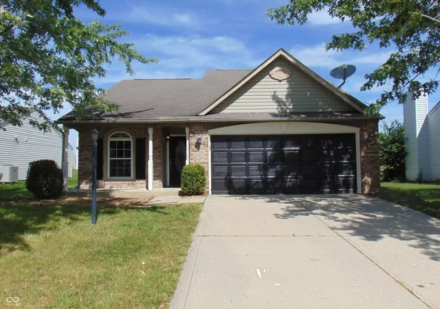 Single family home for sale at 11108 Fall Dr, Indianapolis, IN 46229 | MLS# 22126212