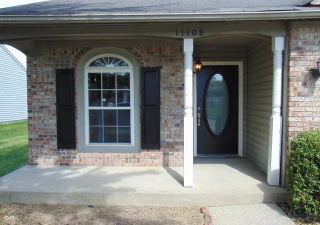Photo 2 of Single family home for sale at 11108 Fall Dr, Indianapolis, IN 46229 | MLS# 22126212 | Listing updated on 2026-09-21