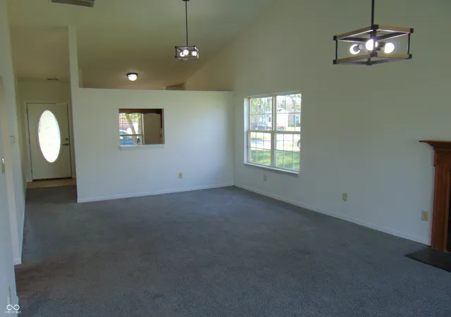 Photo 4 of Single family home for sale at 11108 Fall Dr, Indianapolis, IN 46229 | MLS# 22126212 | Listing updated on 2026-10-01