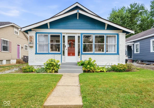 Photo 1 of Single family home for sale at 619 Kessler Blvd E Dr, Indianapolis, IN 46220 | MLS# 22126225 | Listing updated on 2026-10-08