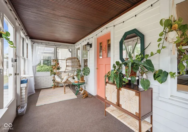 Photo 3 of Single family home for sale at 619 Kessler Blvd E Dr, Indianapolis, IN 46220 | MLS# 22126225 | Listing updated on 2026-10-08